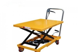 手動(dòng)式移動(dòng)液壓升降平臺(tái)車正確操作視頻。
