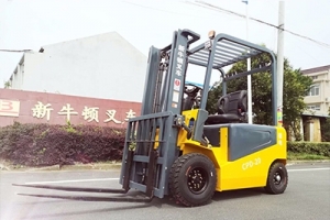 如何給長(zhǎng)時(shí)間不用的3噸電動(dòng)叉車充電？