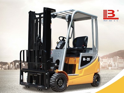 新牛頓叉車(chē)